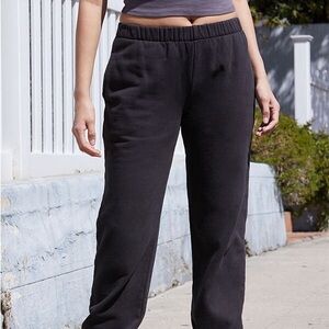 BRANDY MELLEVILLE john galt black rosa sweatpants